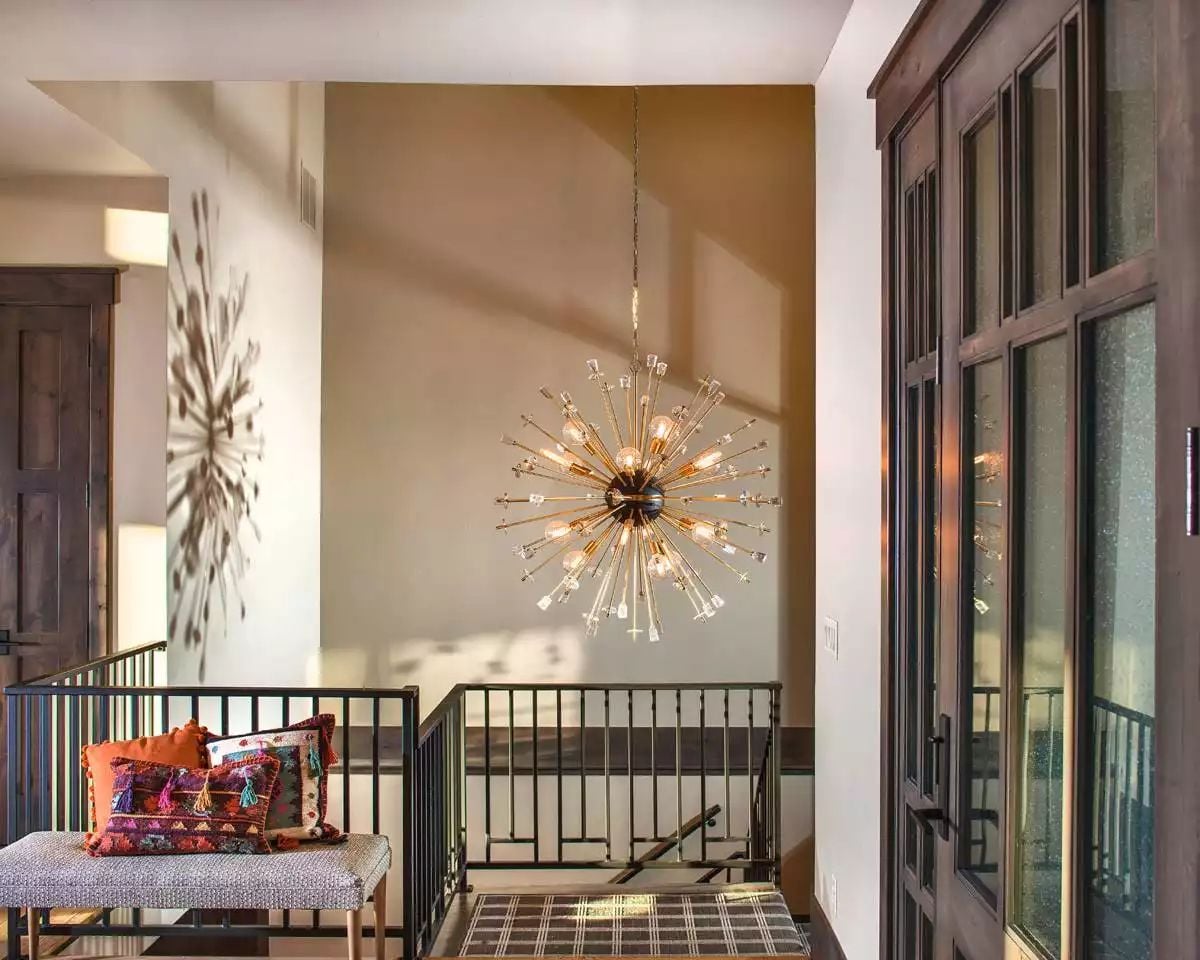 Sputnik Chandelier Anchors an Upper Landing That Doesn't Play It Safe