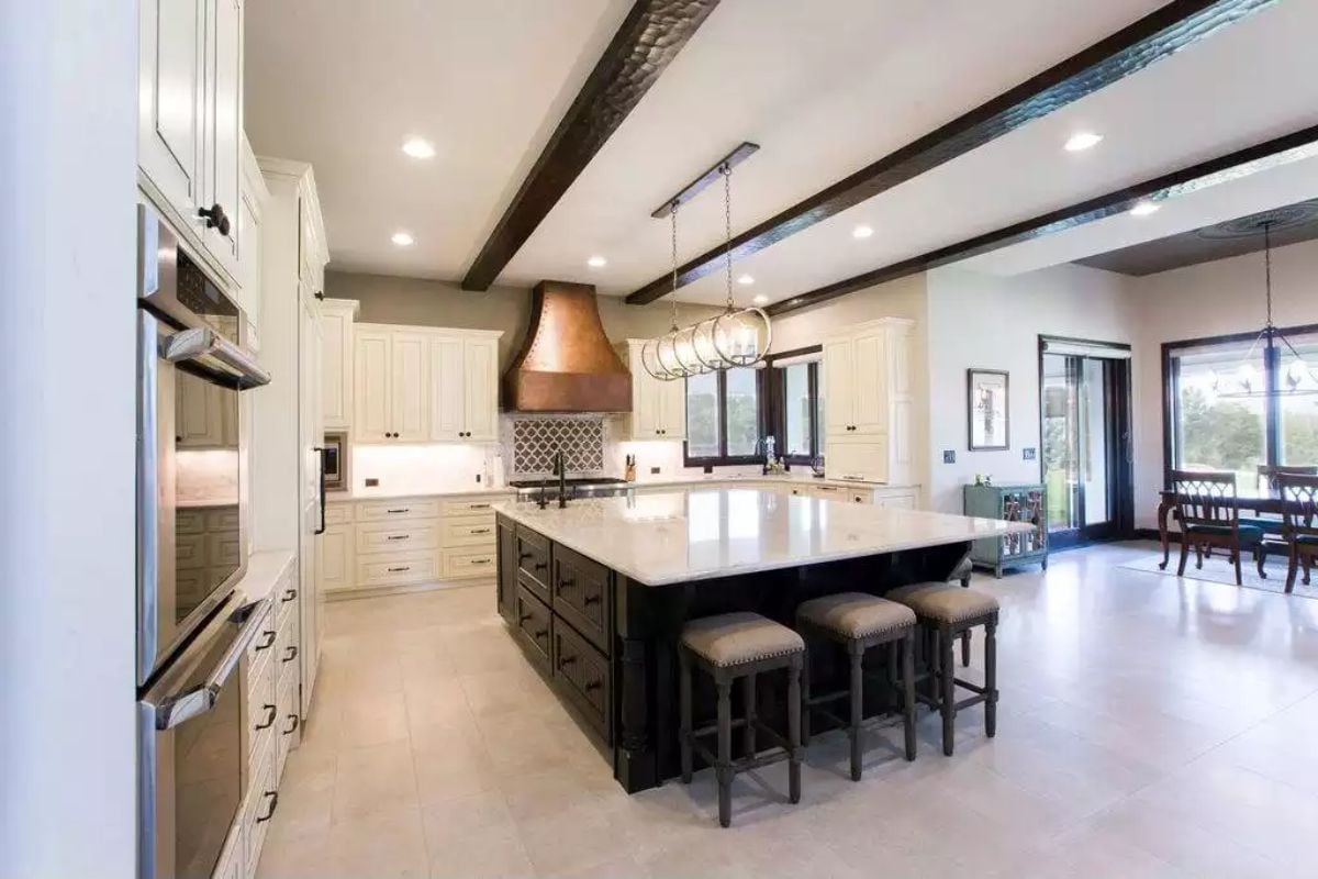 Copper Hood and Dark Island Pull Off Contrast Without Trying Too Hard