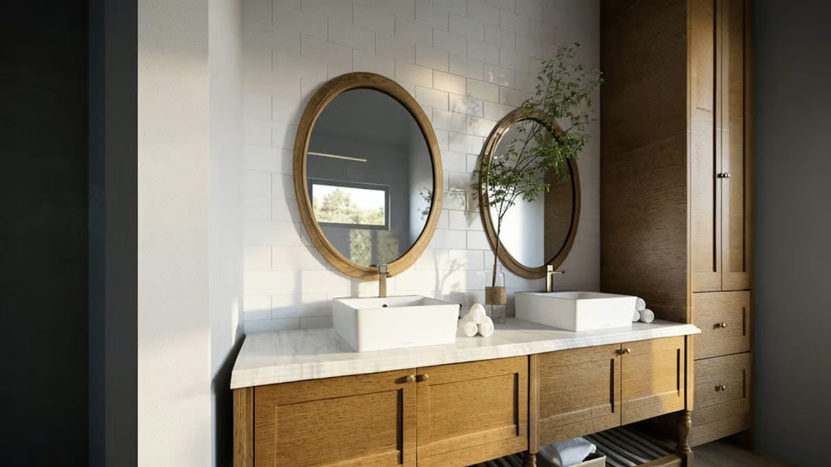 Oval Mirrors, Vessel Sinks, and a Vanity That Pulls the Room Together