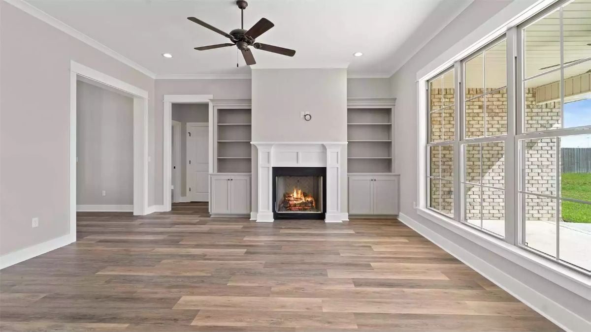 Built-Ins, a Real Fire, and Room to Breathe