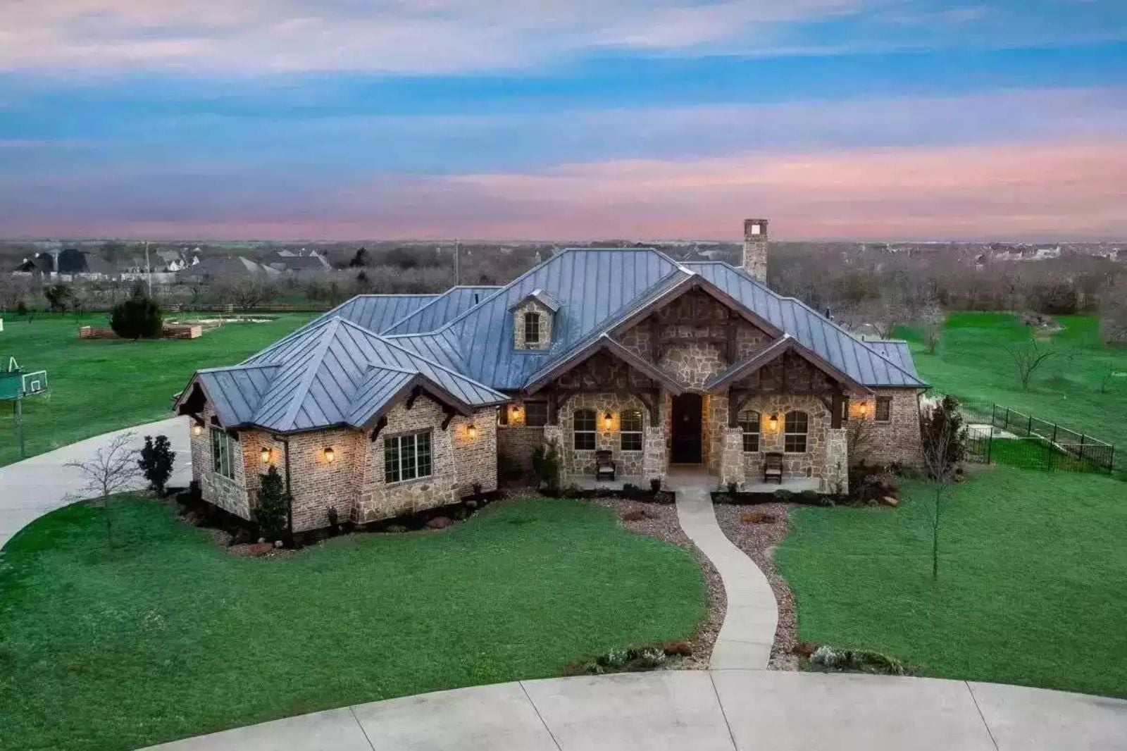 Chandlers Lake 4-Bedroom Craftsman with Outdoor Living Designed for Families Who Love Big Gatherings and Quiet Mornings (Floor Plan)