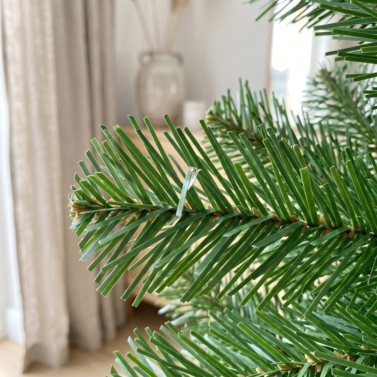 Choosing Flat PVC Needles From Trunk to Tip