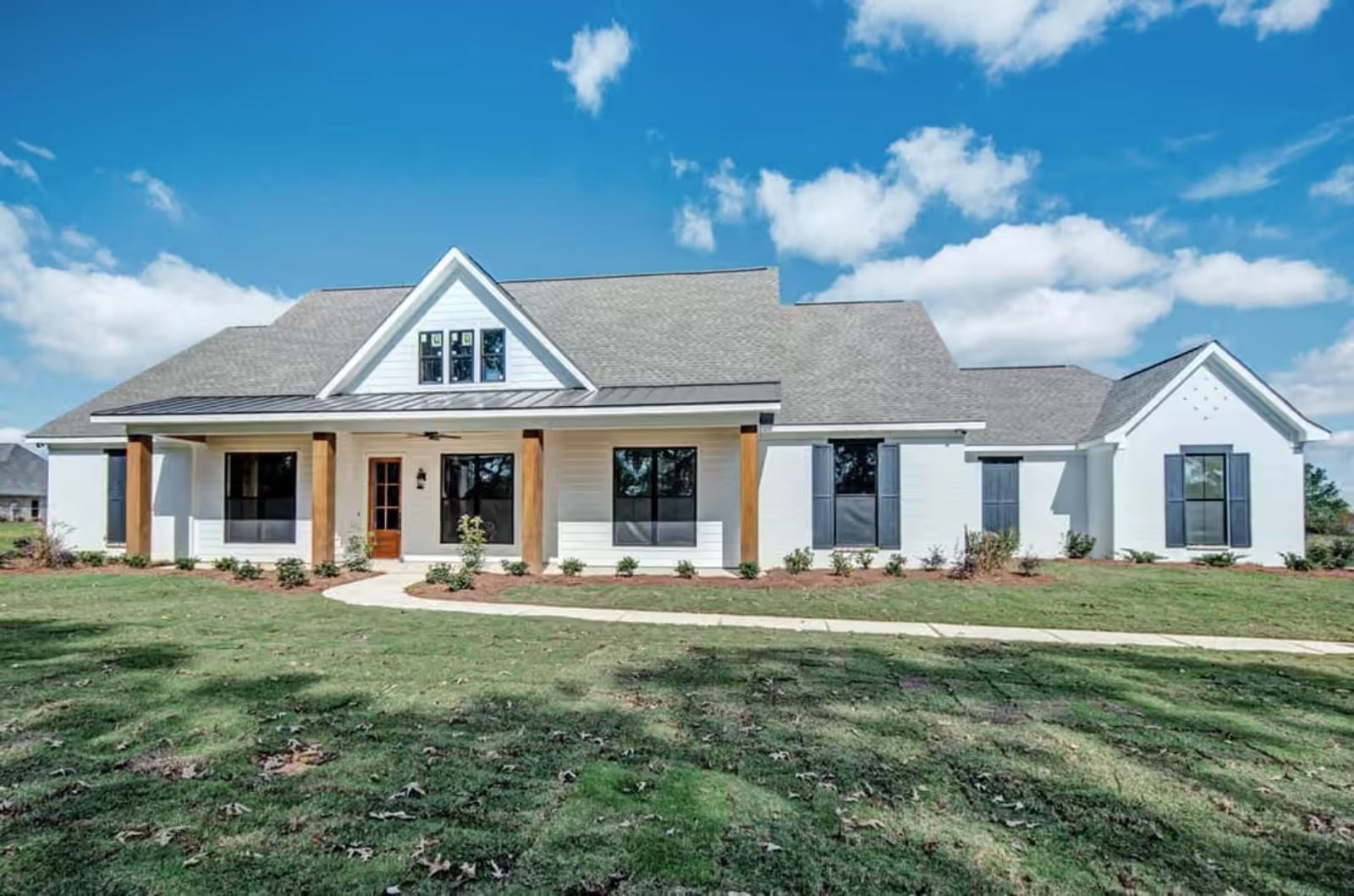 Colby 4-Bedroom Ranch Farmhouse with Dual Porches Designed for Families Who Believe in Big Tables, Long Dinners, and Loud Laughter (Floor Plan)