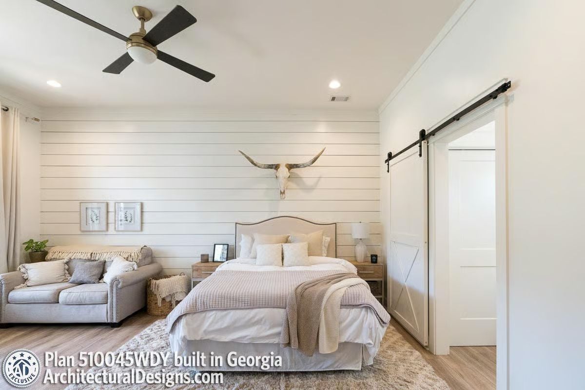 Shiplap Accent Wall With a Longhorn Skull That Earns Every Bit of Attention