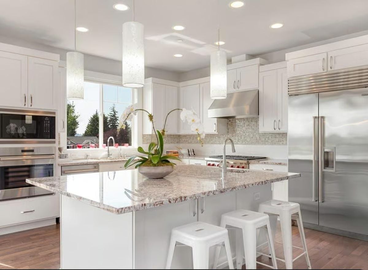 Marble Island, Orchid Centerpiece, and a Fridge That Means Business
