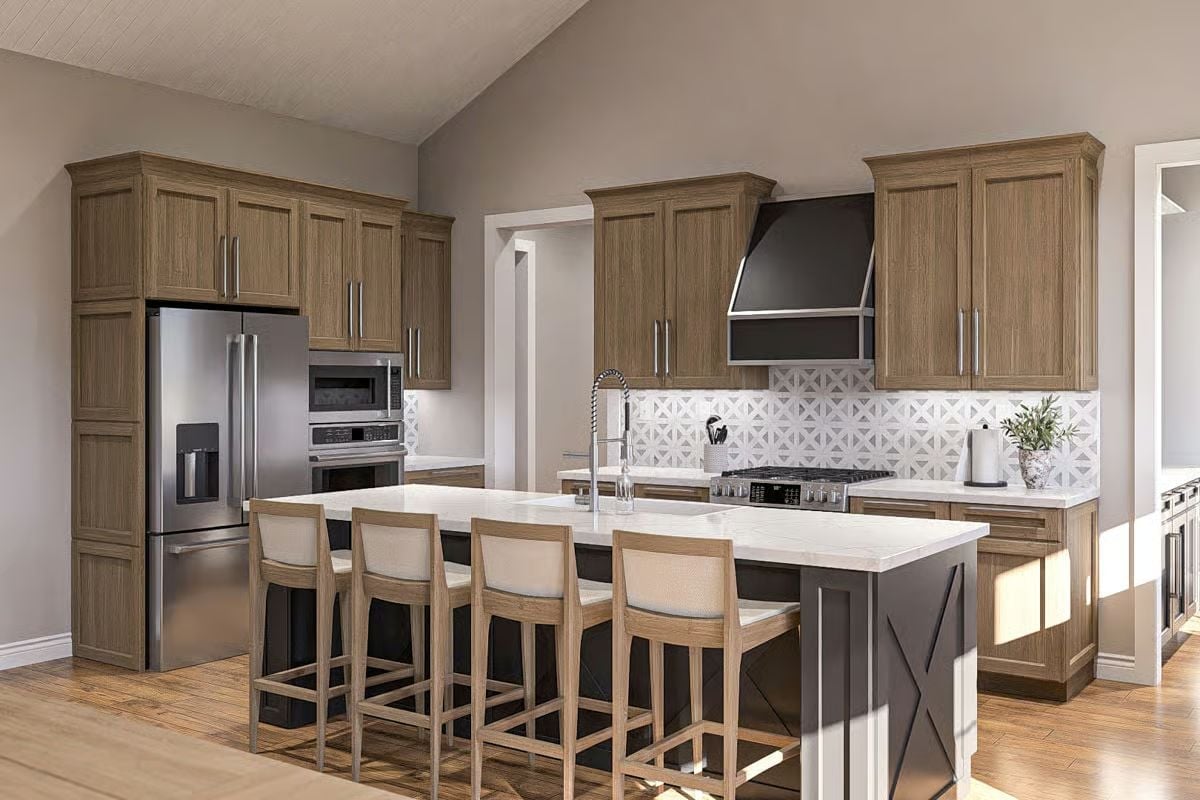 Quartersawn Oak Cabinets and a Dark Island That Knows Its Role