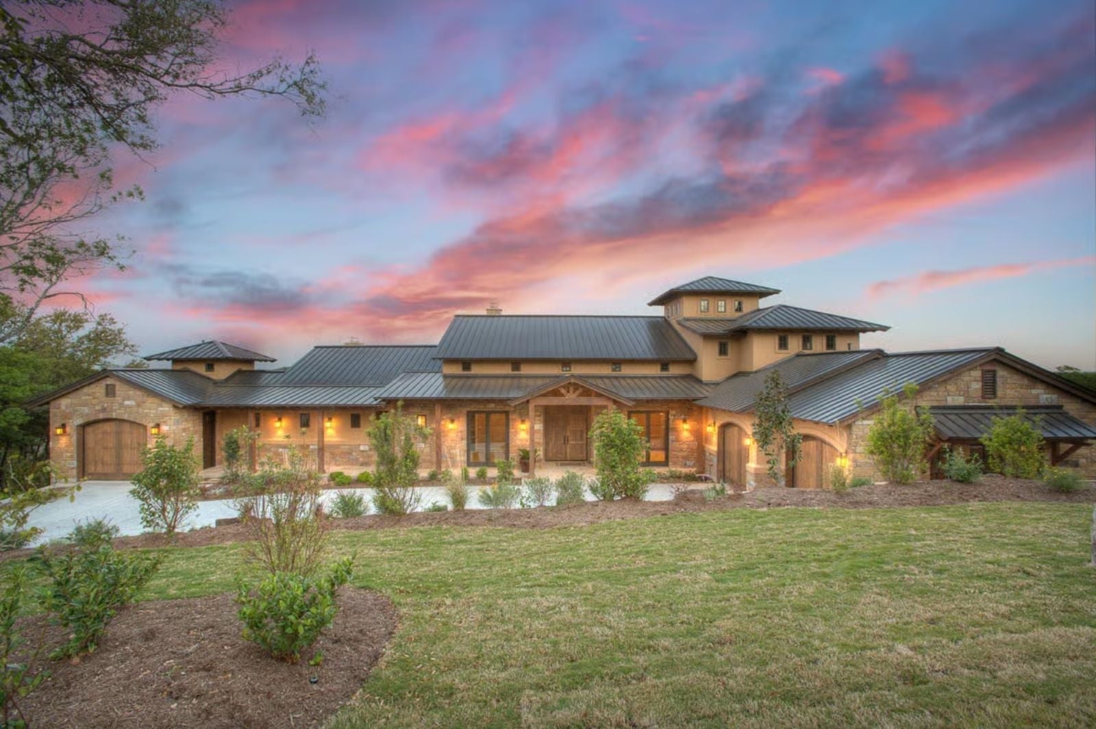 Kerrville 4-Bedroom Hill Country with Covered Porch Designed for Self-Made Homeowners Finally Building What They Always Wanted (Floor Plan)