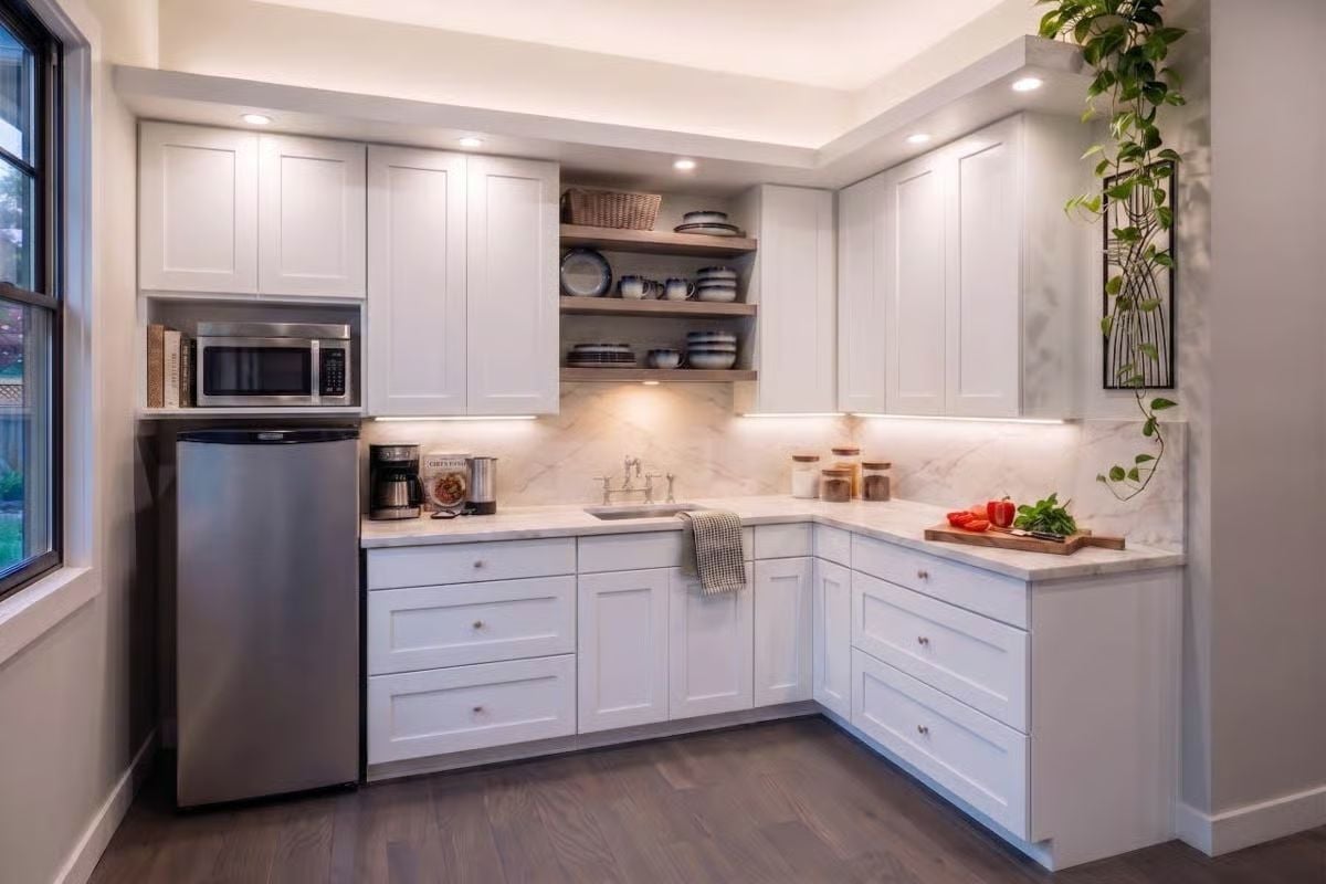 Marble Backsplash, Open Shelving, and a Fridge That Punches Above Its Square Footage