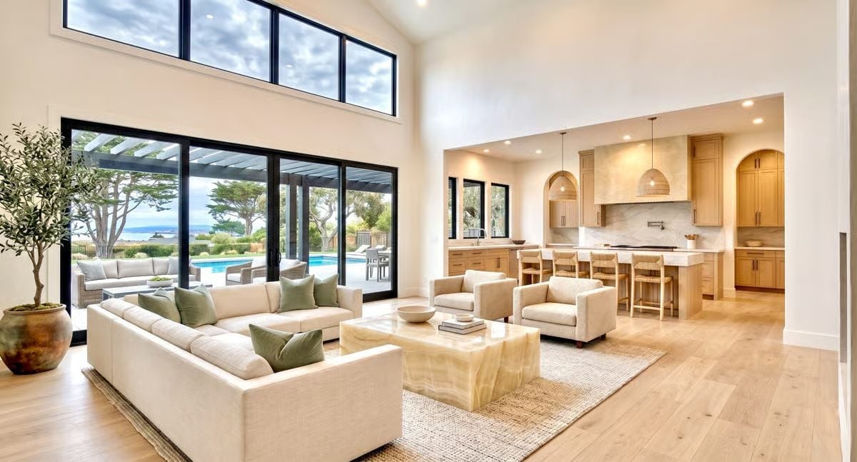 Onyx Coffee Table, Ocean View, and a Kitchen That Actually Has Room to Cook