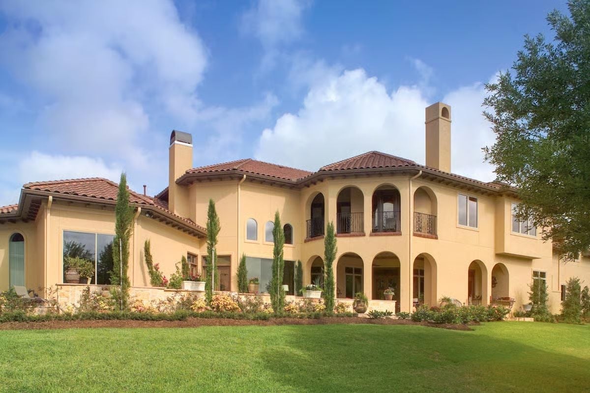 Cypress-Lined Rear Facade Built for Someone Who Finally Said Yes to Everything