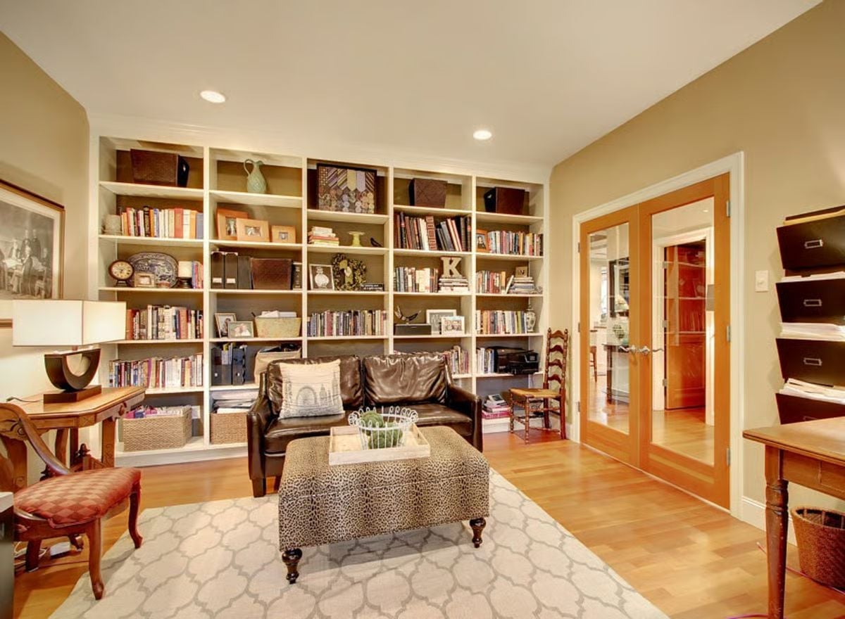 Floor-to-Ceiling Shelving That Actually Gets Used, Not Just Styled