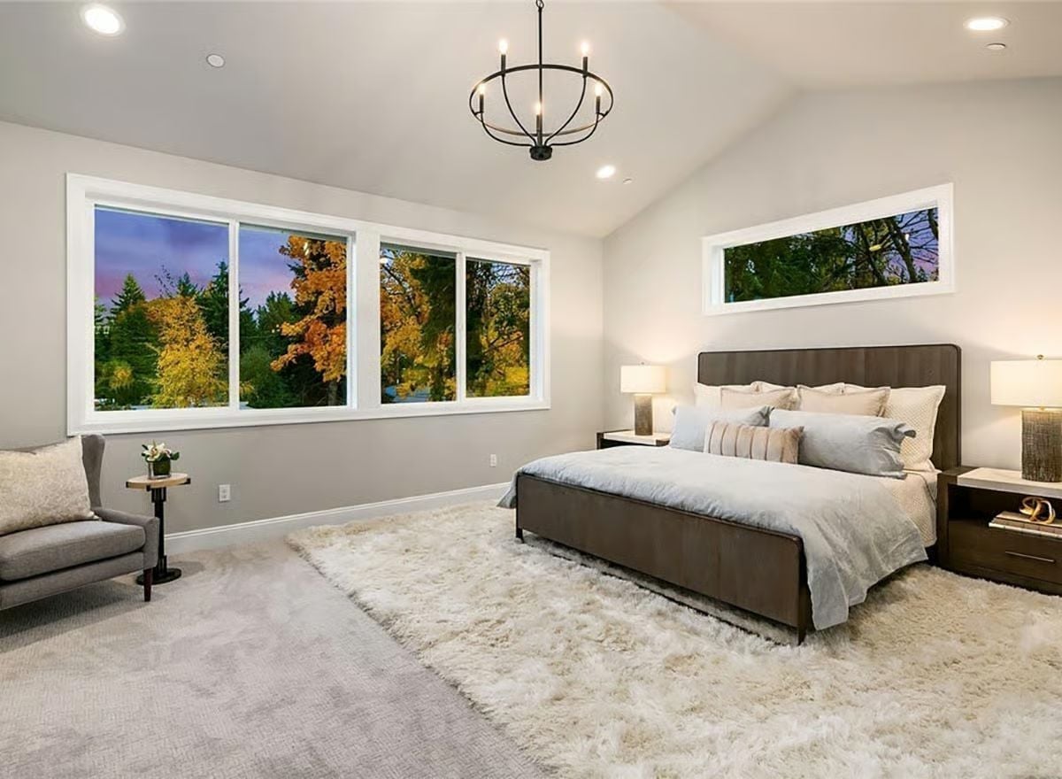 Fluffy Rug, Leather Headboard, and Views That Make You Want to Sleep In