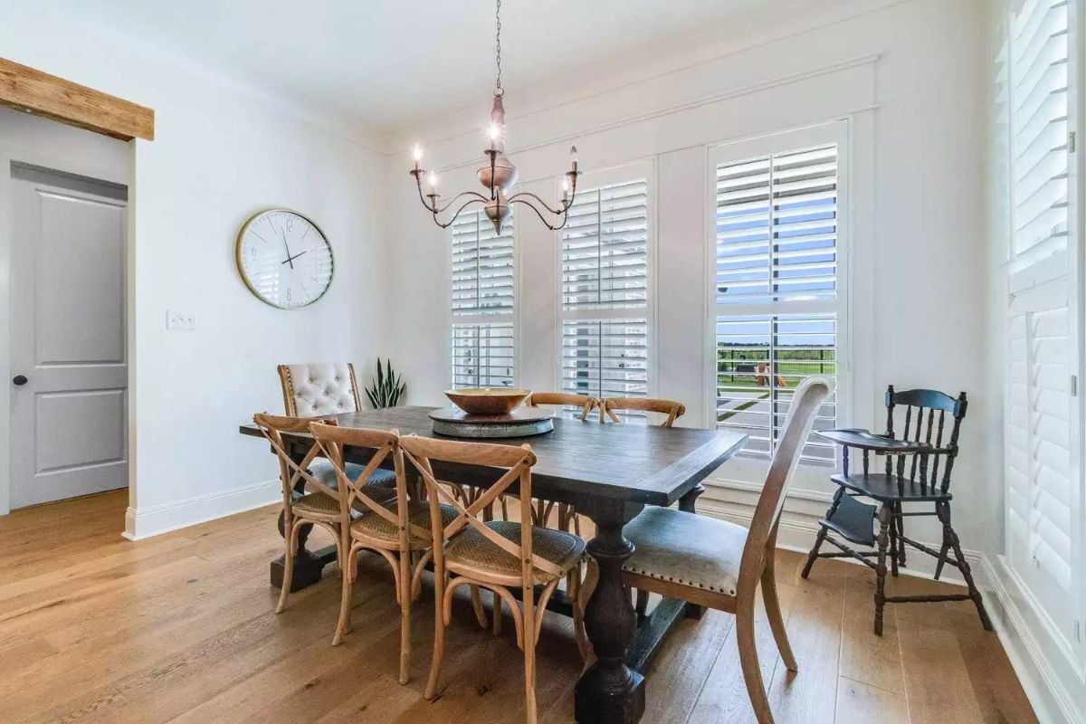 Crossback Chairs and a Dark Farmhouse Table That Set the Whole Tone