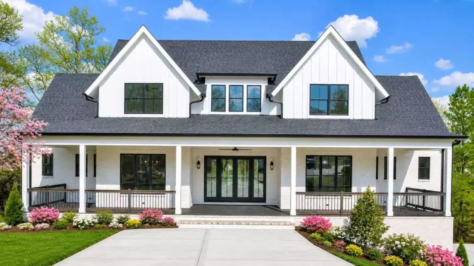 The Ashley 4-Bedroom Modern Farmhouse with Main-Floor Primary Designed for Families Who Actually Like Spending Time Together (Floor Plan)