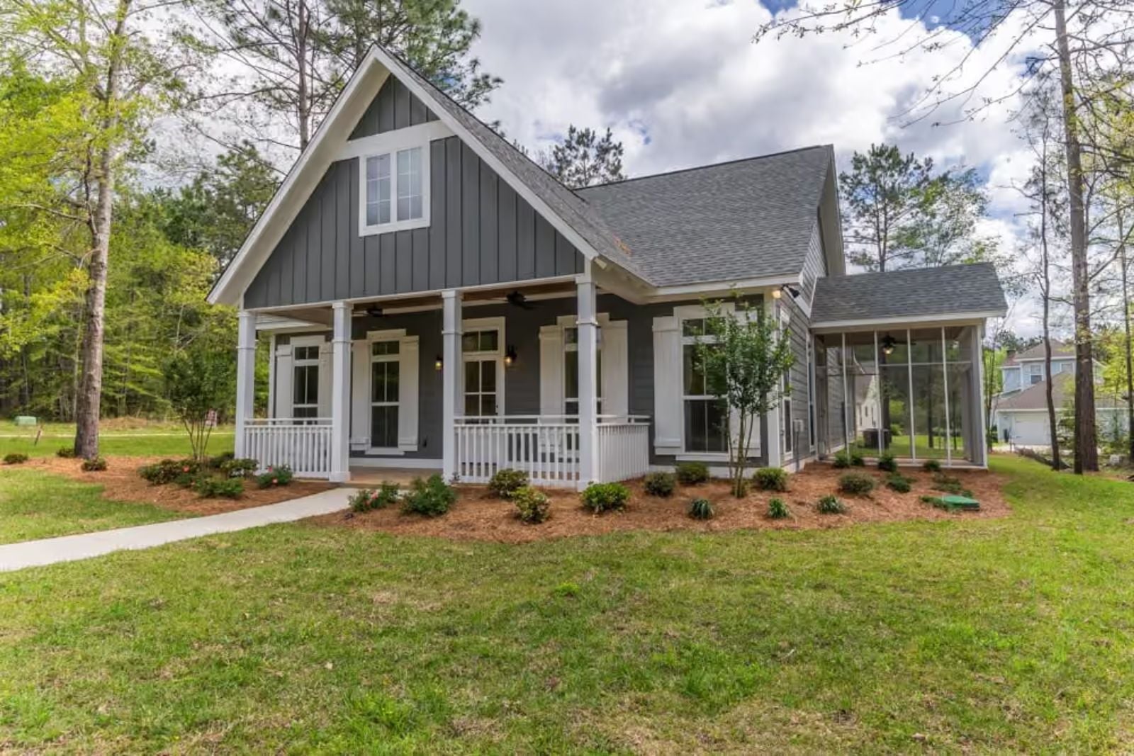 The Graybrook 4-Bedroom Traditional with Screened Porch Designed for Families Who Actually Like Spending Time Together (Floor Plan)