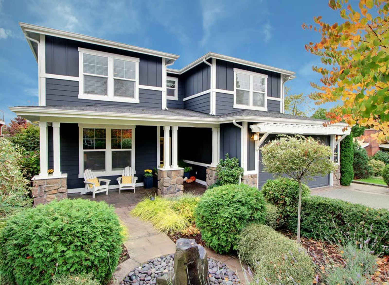 The Navystone 4-Bedroom Craftsman with Covered Porches Designed for Families Who Actually Like Spending Time Together (Floor Plan)