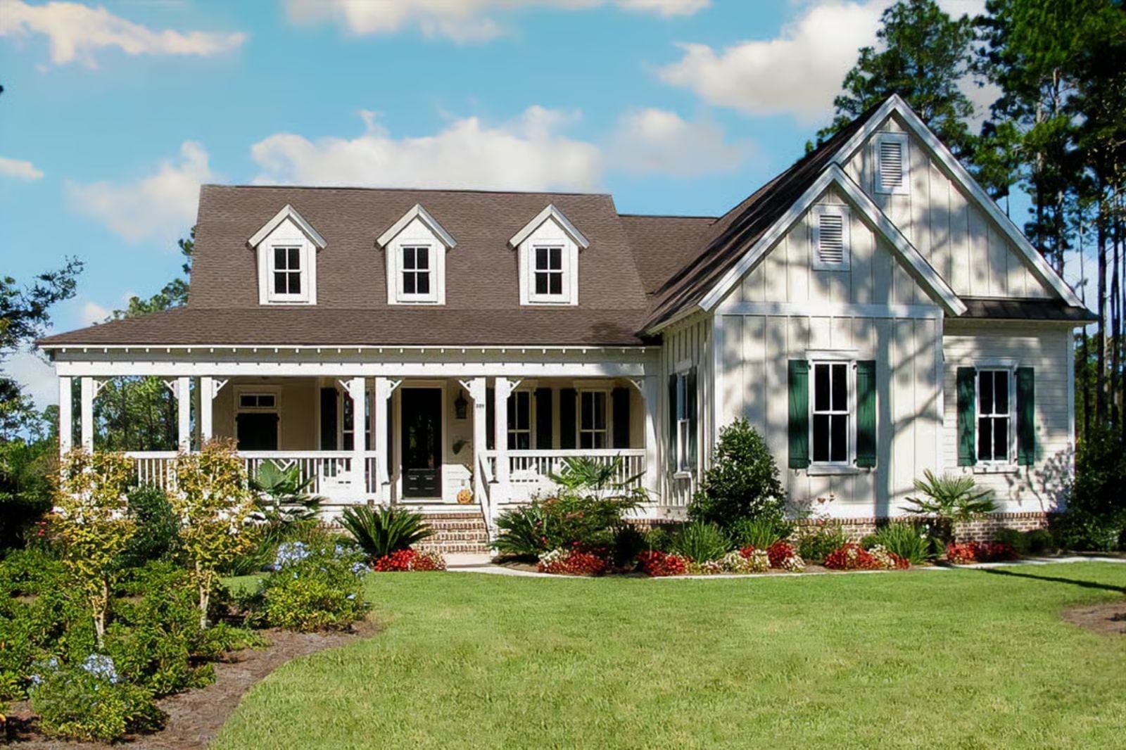 The Palmetto 4-Bedroom Country Home with Wraparound Porch Designed for Families with In-Laws Who Might Be Moving In Whether You Like It or Not (Floor Plan)