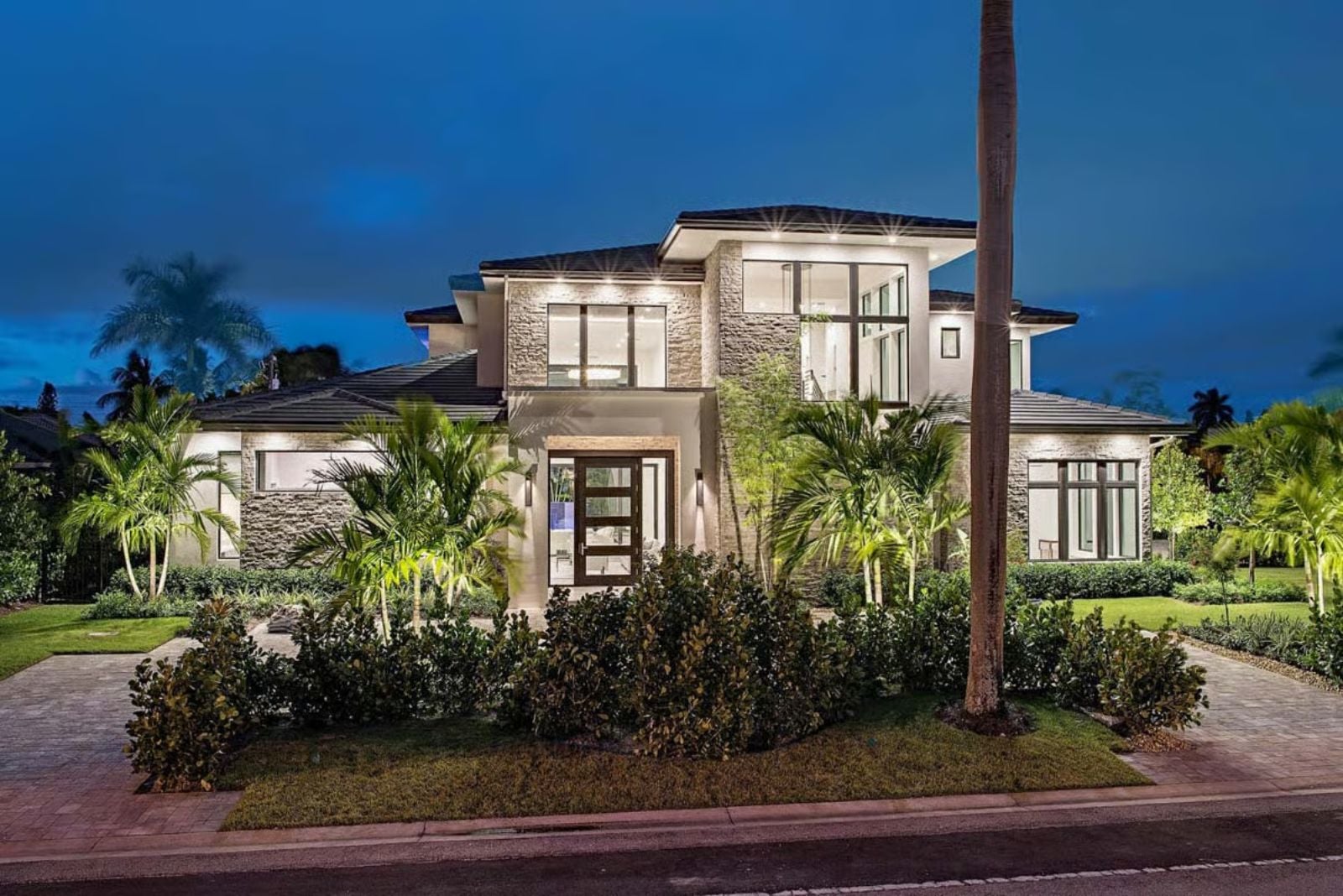 The Palmwood 4-Bedroom Coastal Contemporary with Covered Balcony Designed for Families Who Make Their House the One Everyone Wants to Visit (Floor Plan)