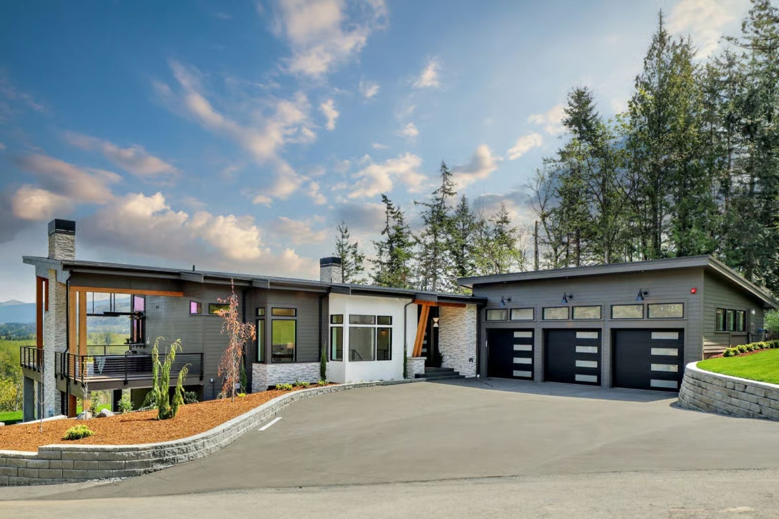 The Vantage 4-Bedroom Modern Ranch with Walkout Basement Designed for Families Who Actually Like Spending Time Together (Floor Plan)