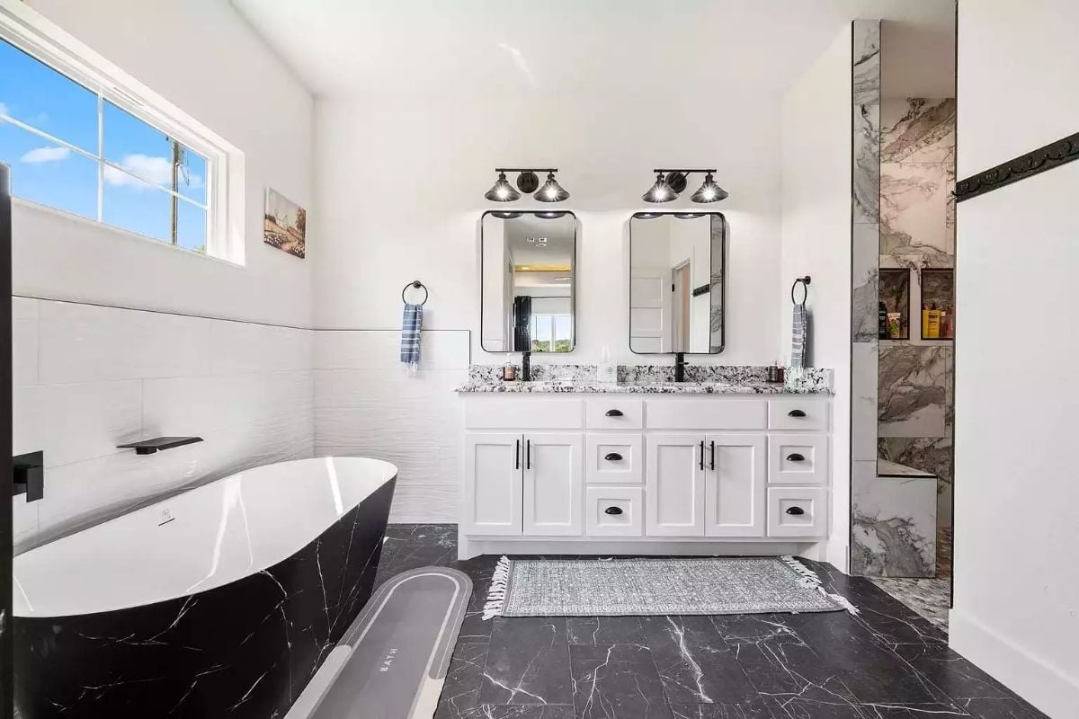 Freestanding Soaker Tub in Matte Black Makes Every Other Tub Look Apologetic
