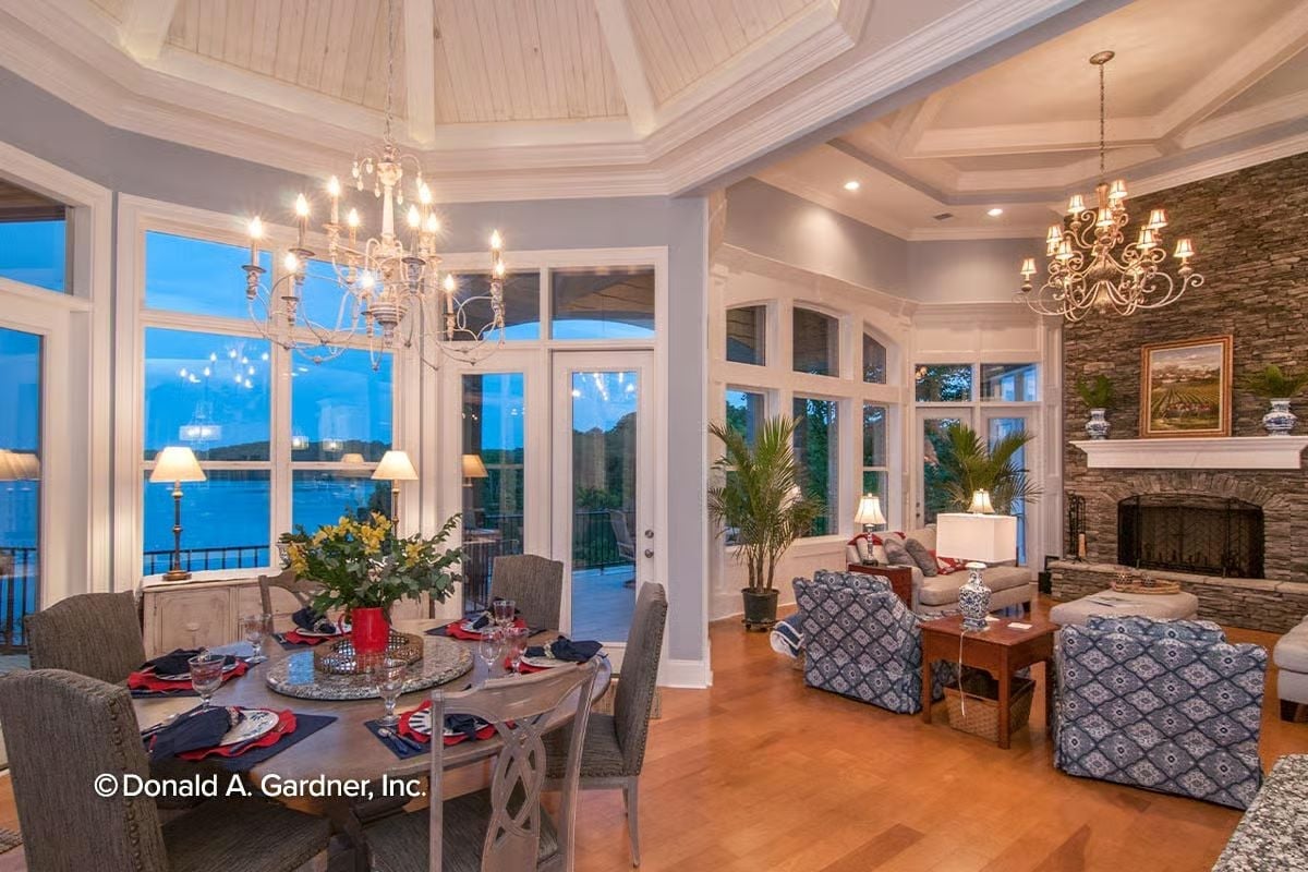 Octagonal Ceiling, Water Views, and a Dining Room That Knows It's the Star