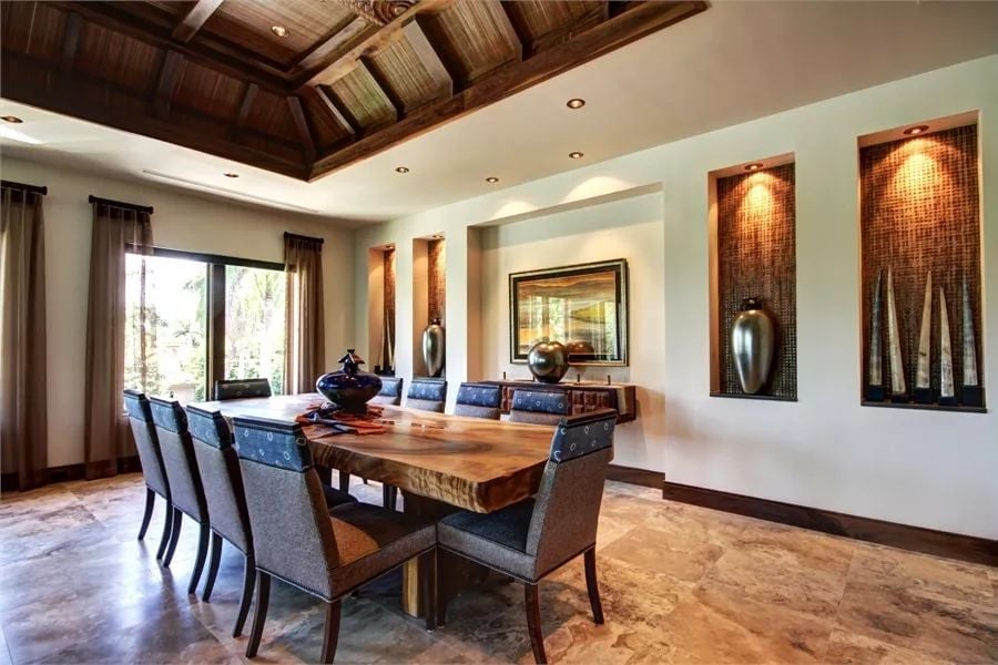 Live-Edge Table, Wall Niches, and a Dining Room That Means Business
