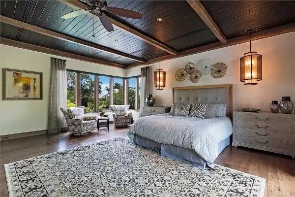 Pendant Lanterns, Coffered Beams, and a Master Suite That Earns Its Square Footage