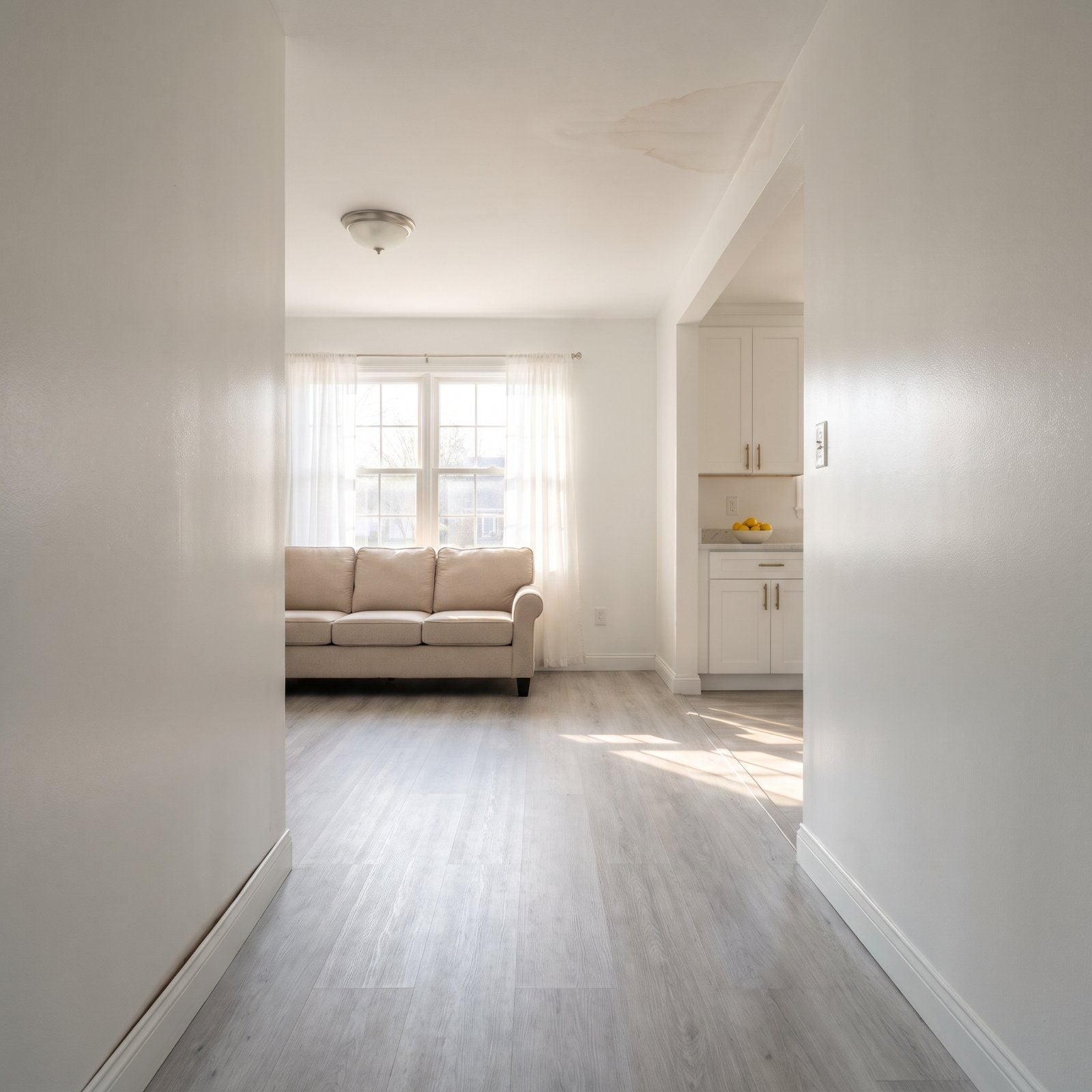 30 Things Practical Homeowners Notice Instantly About a House Flip