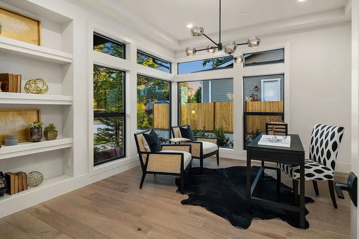 Corner Windows That Actually Earn Their Square Footage