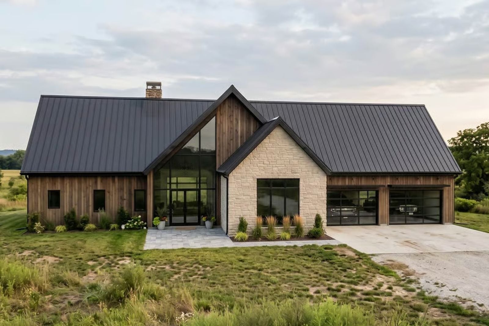 Clearpeak 2-Bedroom Modern Barndominium with Cathedral Ceilings Designed for Couples Who Want a Home That Feels Like Vacation (Floor Plan)
