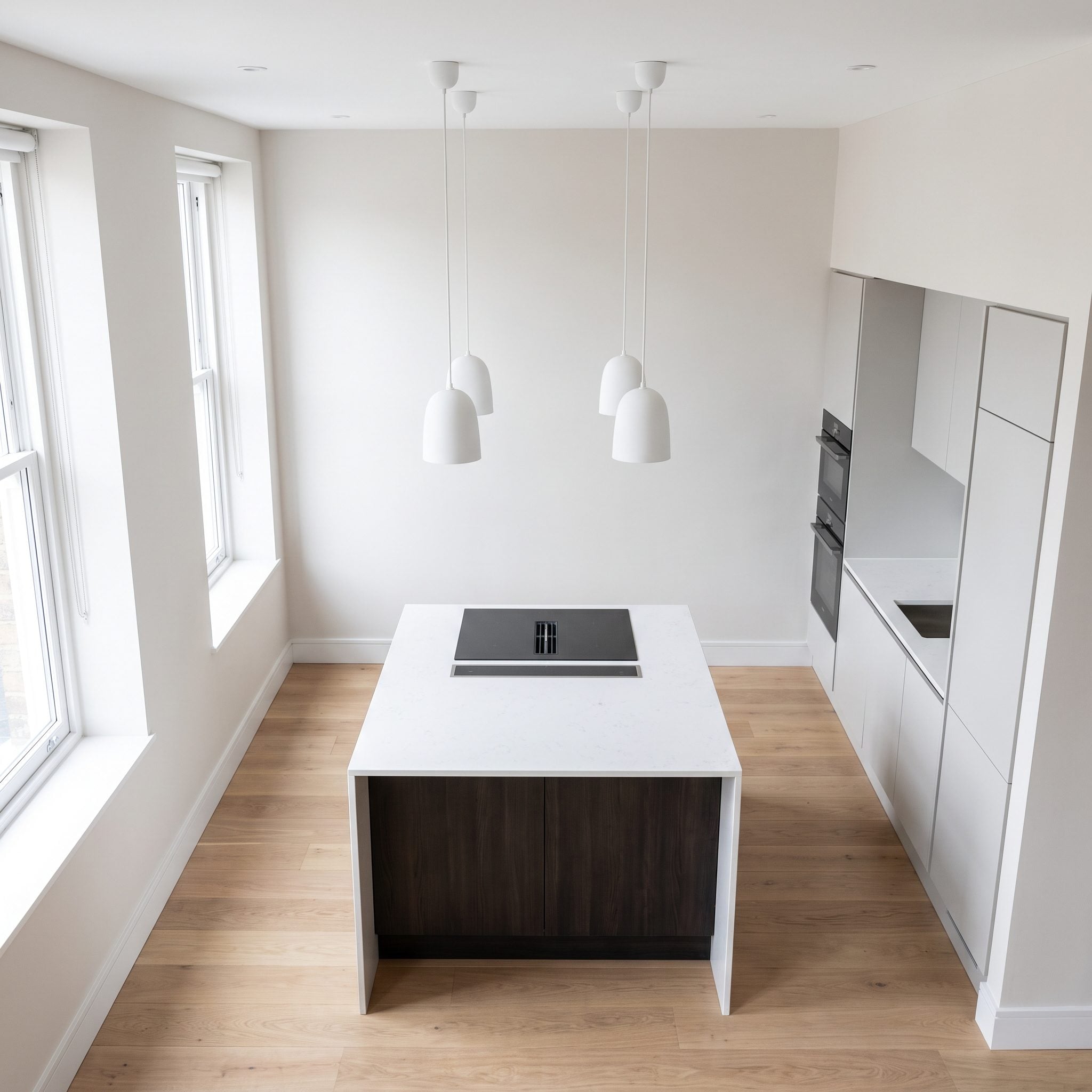 Compact Square Island With a Tight Porcelain Cluster