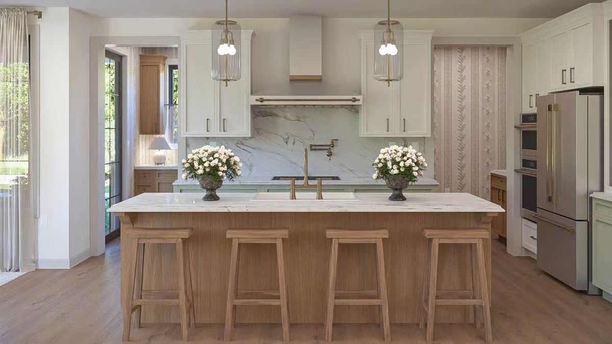 Marble, Oak, and Brass Walk Into a Kitchen and Actually Agree on Something