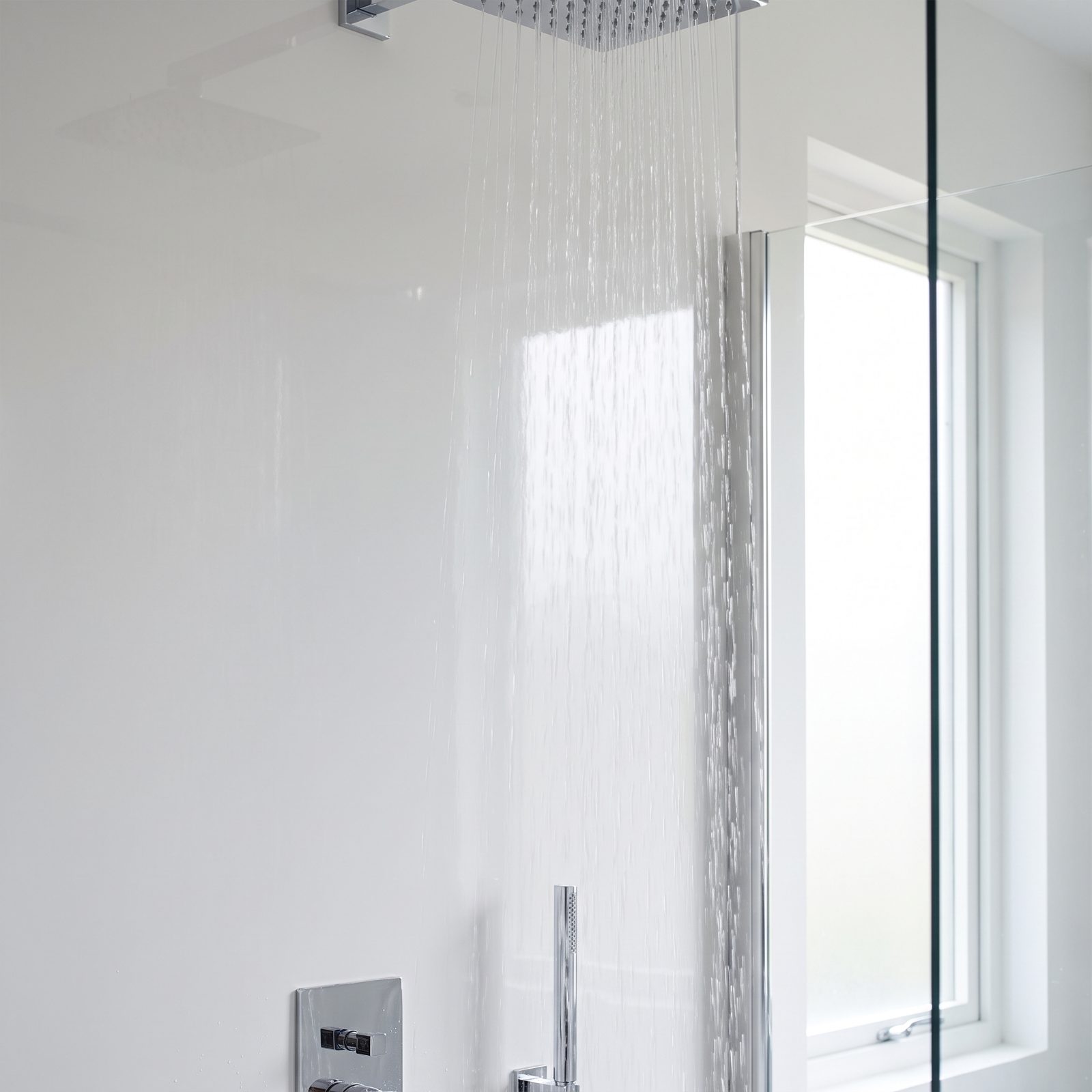 Grout-Free Waterproof Wall Panels for People Who Hate Scrubbing