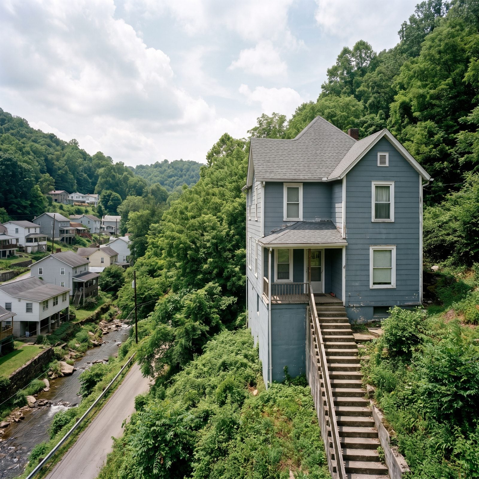 Keystone, West Virginia, Hillside Homes From the Boom Years