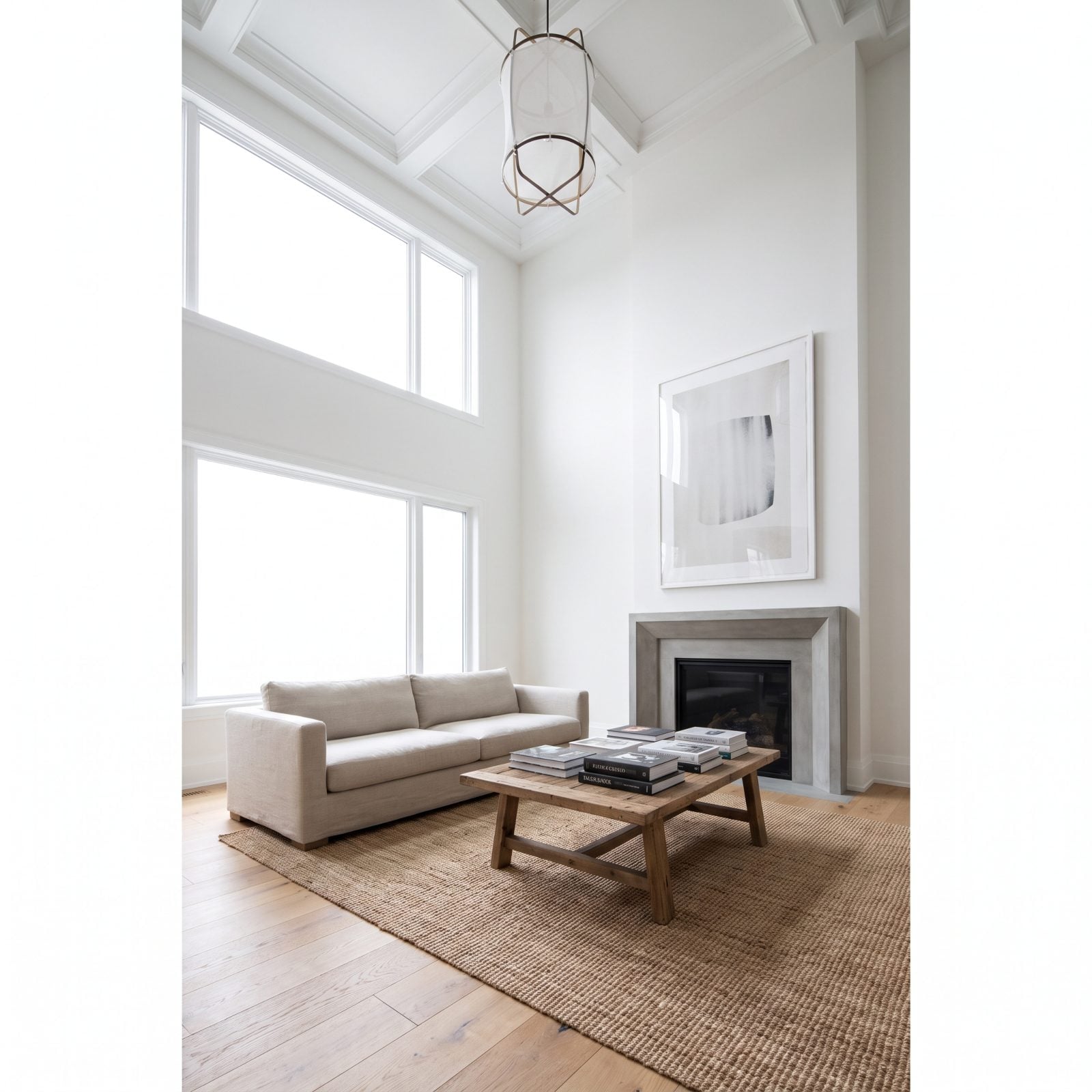 Nine-Foot Ceilings That Make Rooms Feel Larger