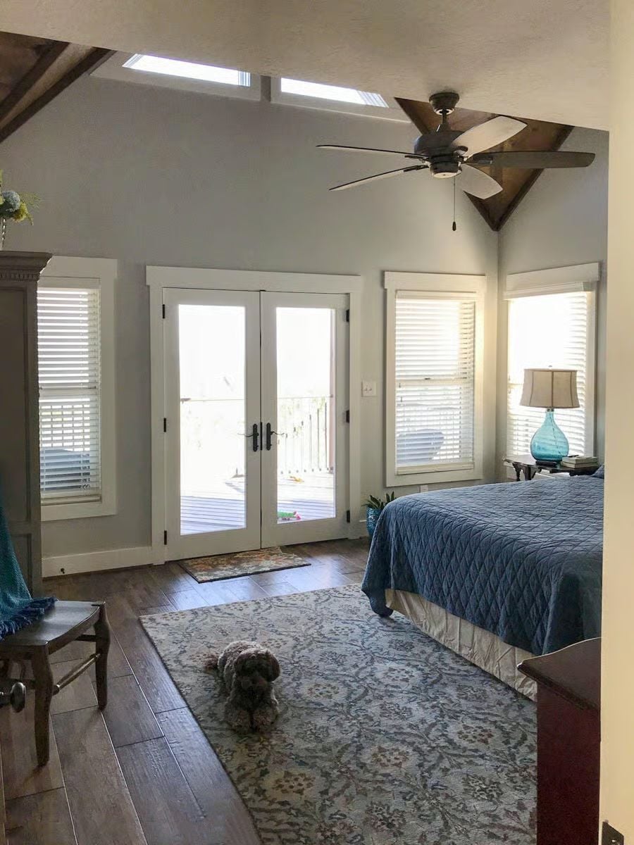 Skylights and French Doors Give This Primary Suite Two Ways to Wake Up