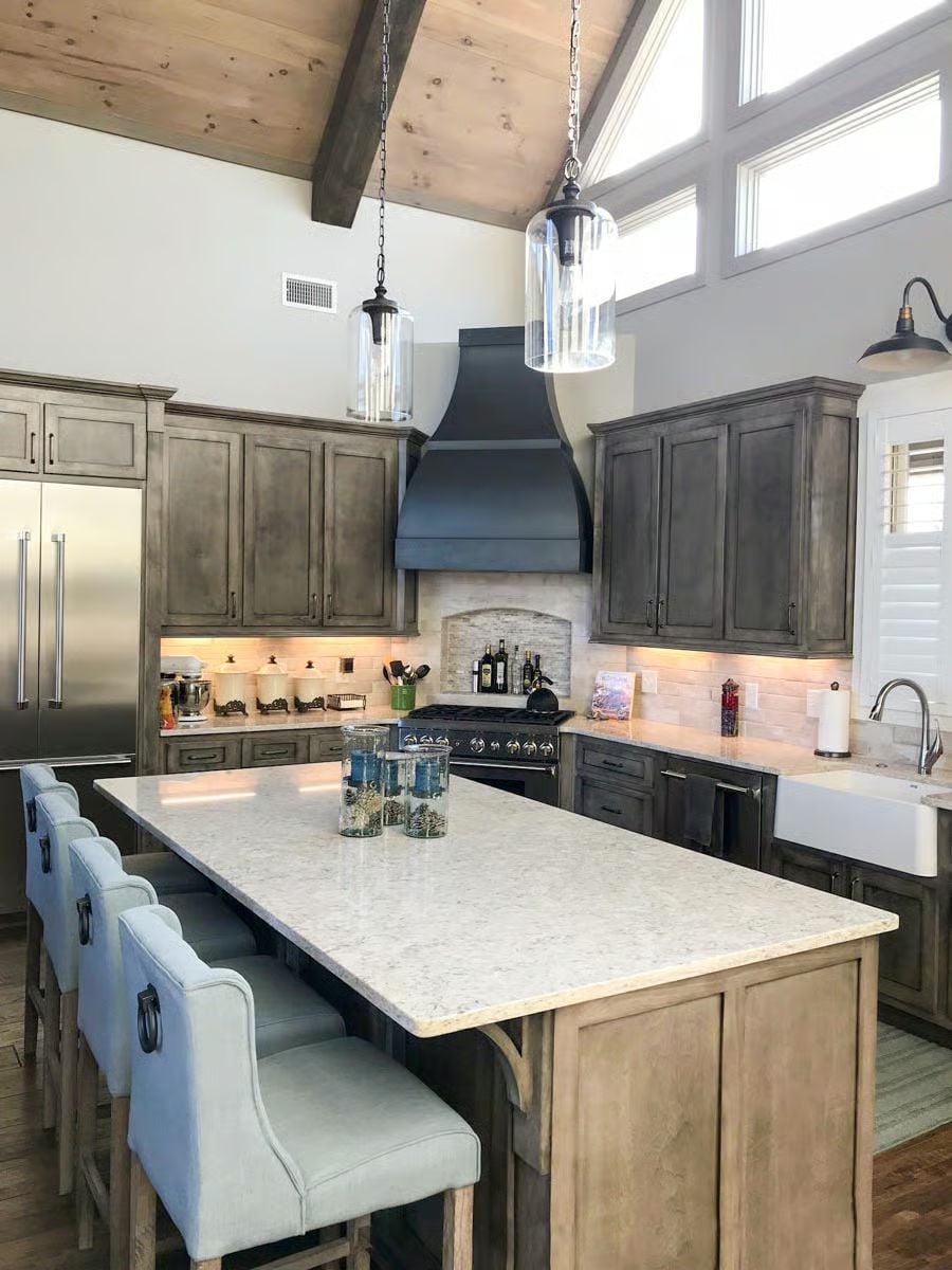 Weathered Cabinet Finish and a Farmhouse Sink Walk Into the Same Kitchen