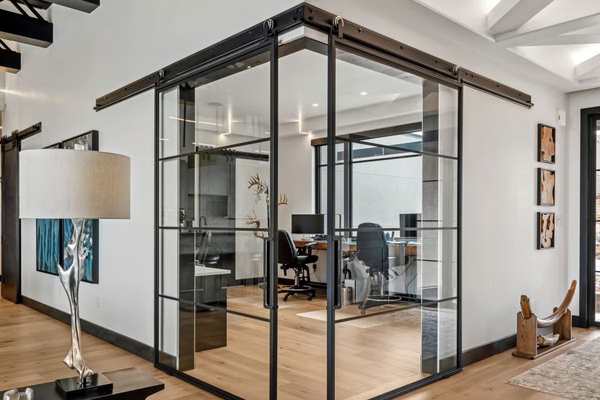 Glass-Walled Office Box Built for People Who Actually Need to Focus