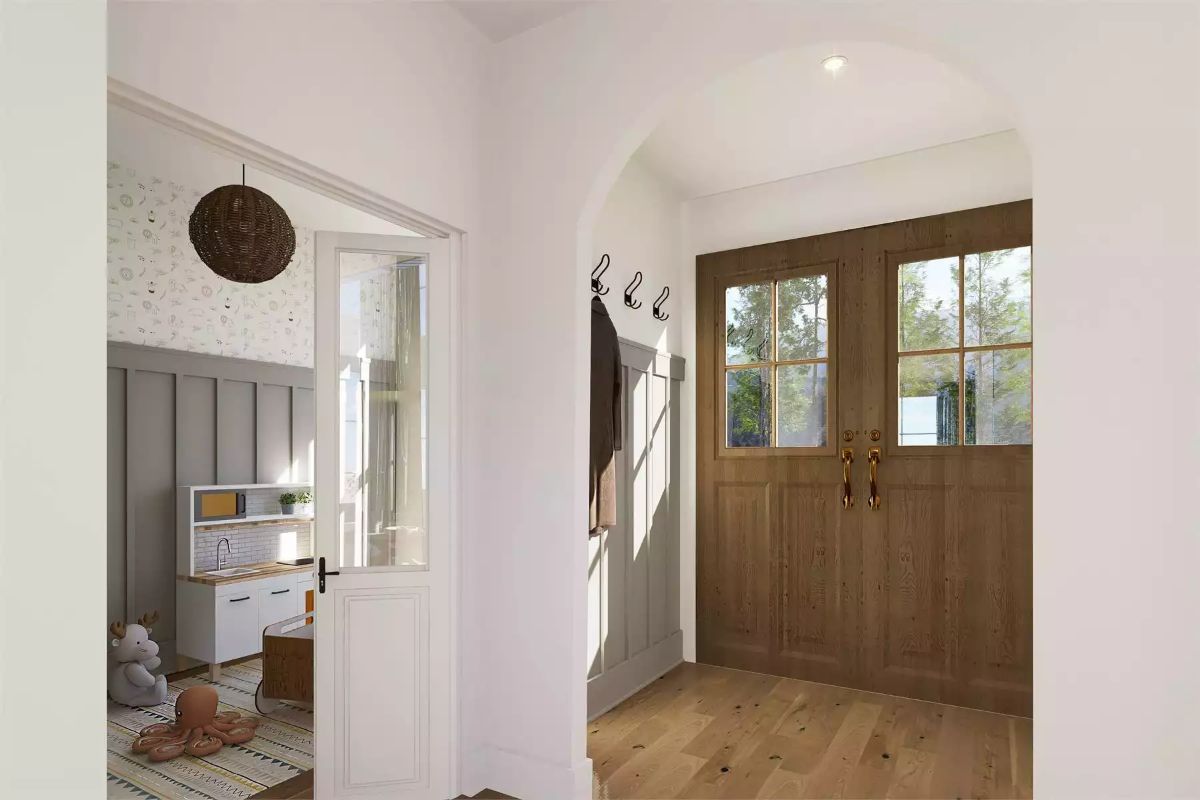Arched Entryway with Double Doors That Actually Make an Entrance