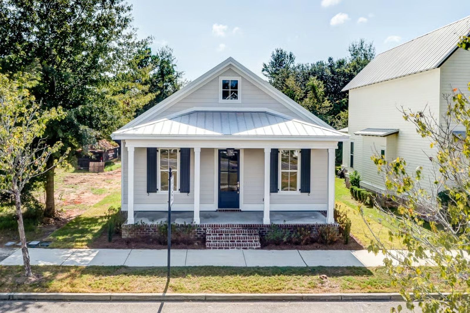 The Clementine 3-Bedroom Cottage with Front Porch Designed for Homeowners Who Believe in Front Porches and Friendly Neighbors (Floor Plan)