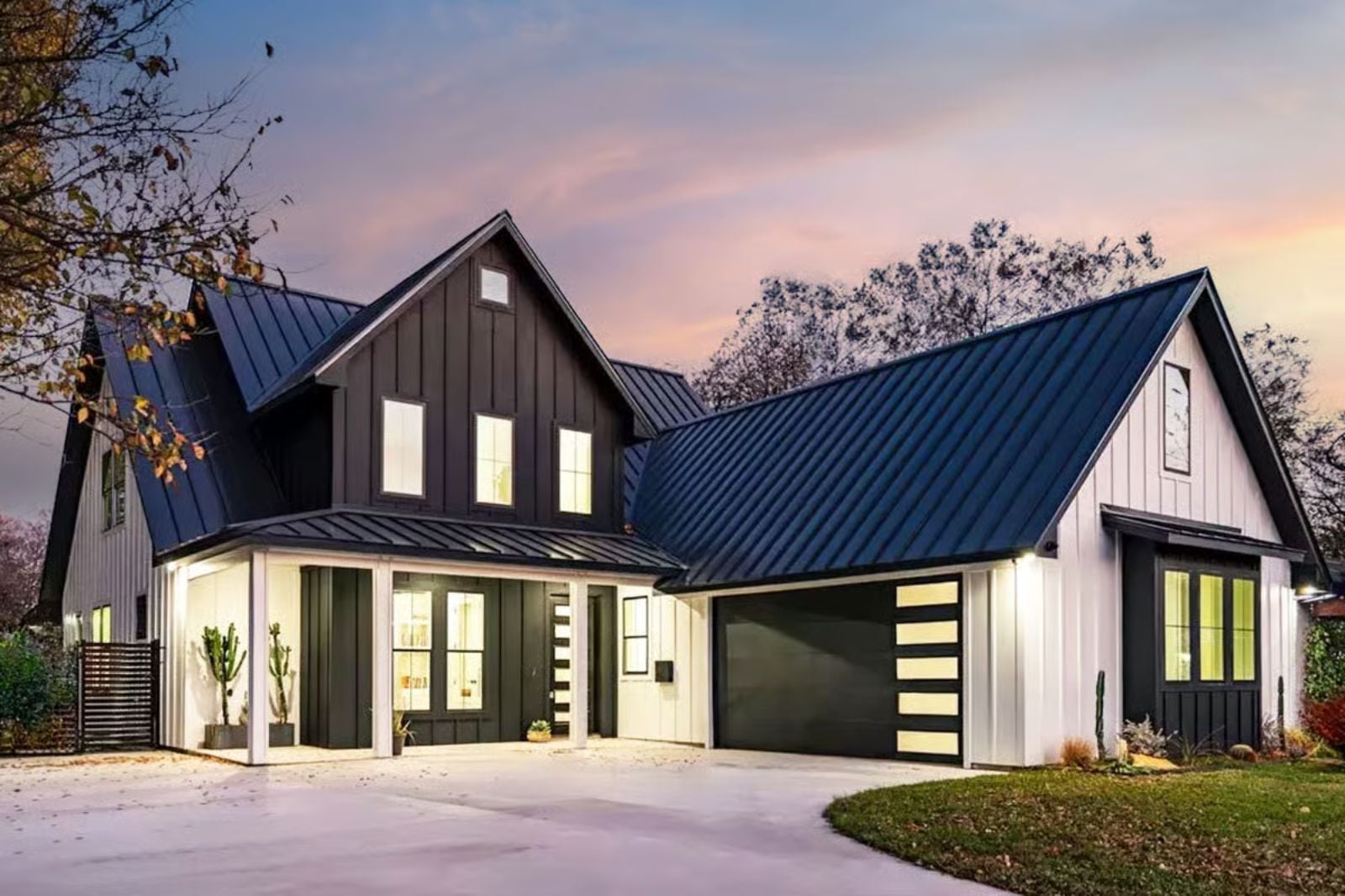 The Monroe 3-Bedroom Modern Farmhouse with Bonus Room Designed for Families Who Outgrew Their Starter Home Three Years Ago (Floor Plan)